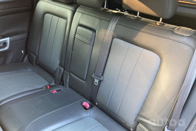 Opel Antara 1 generation Crossover