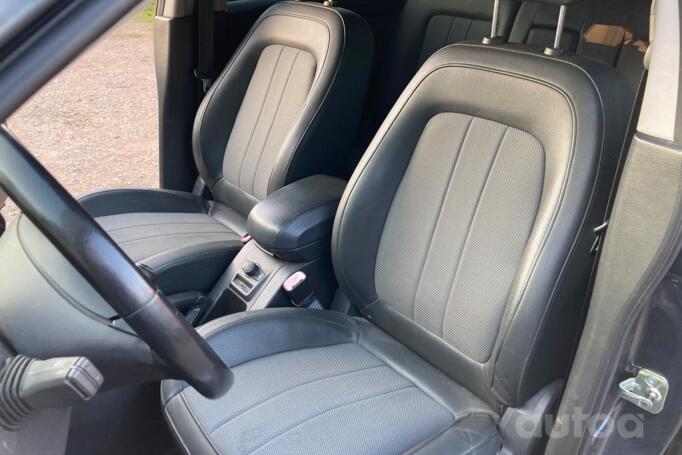 Opel Antara 1 generation Crossover