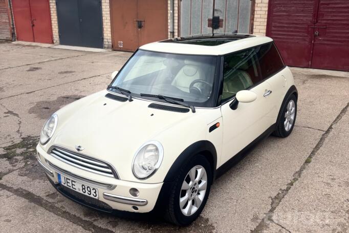 Mini One R50 Hatchback