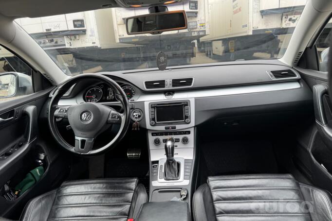 Volkswagen Passat B7 Passat Alltrack (B7)