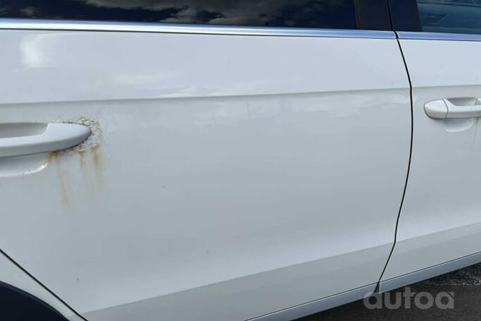 Volkswagen Passat B7 Passat Alltrack (B7)