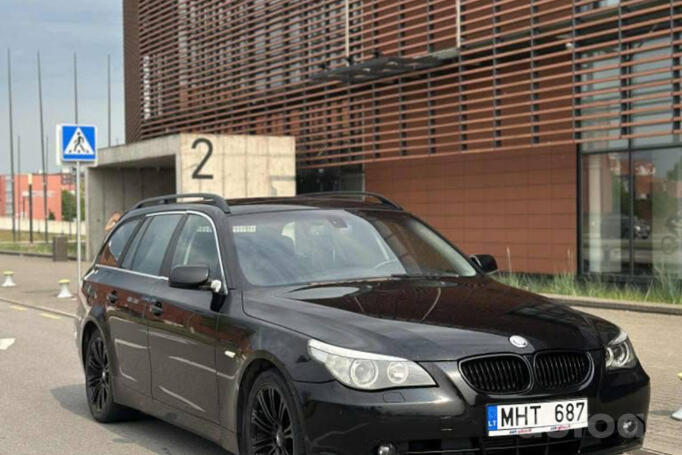 BMW 5 Series E60/E61 Touring wagon