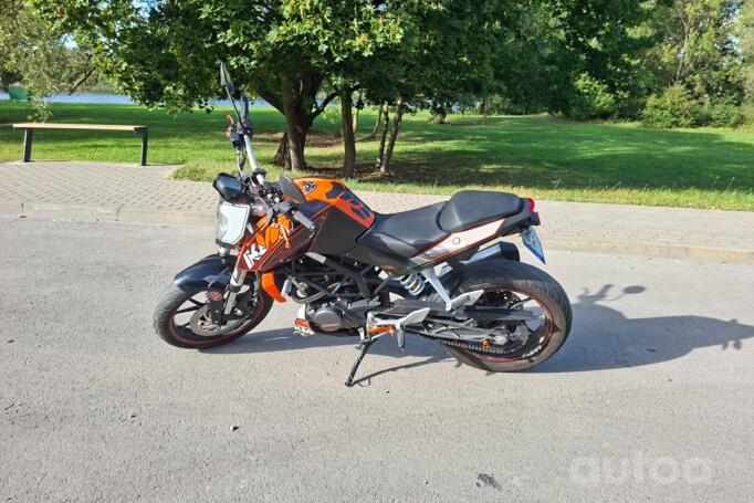 KTM Duke