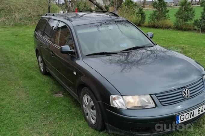 Volkswagen Passat B5 Sedan 4-doors