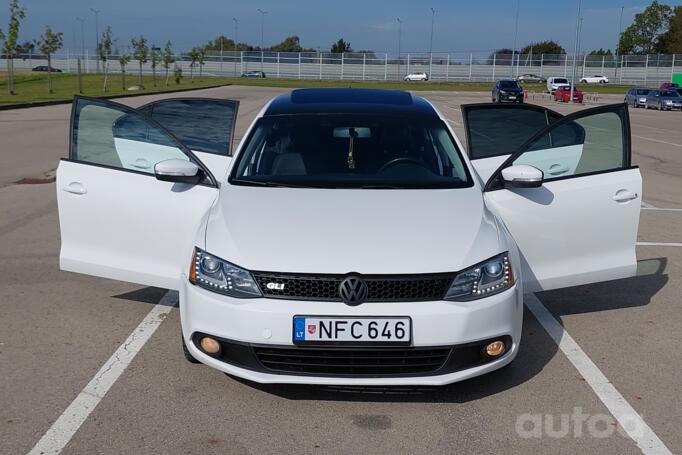 Volkswagen Jetta 6 generation Sedan