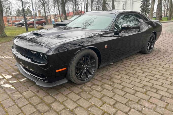 Dodge Challenger 3 generation [2th restyling] Coupe