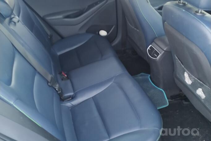 Hyundai Ioniq AE Liftback