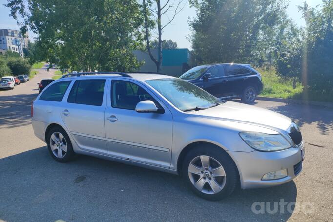 Skoda Octavia 2 generation [restyling] Combi wagon 5-doors