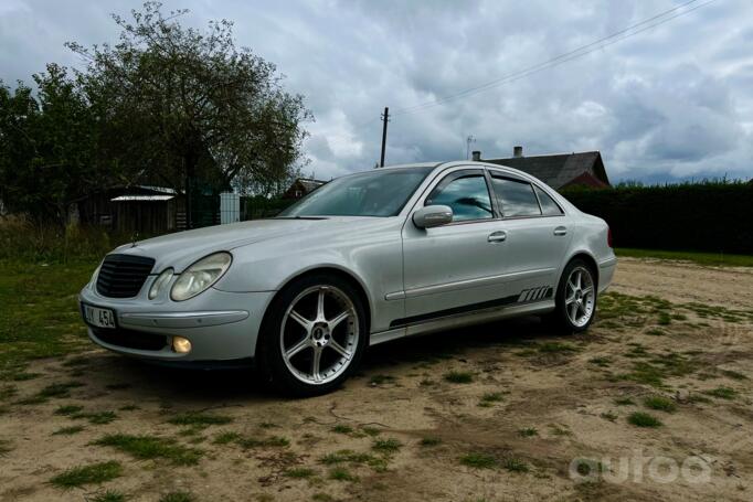 Mercedes-Benz E-Class W211 Sedan