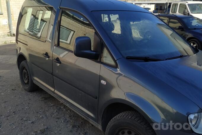 Volkswagen Caddy 3 generation Tramper minivan 5-doors
