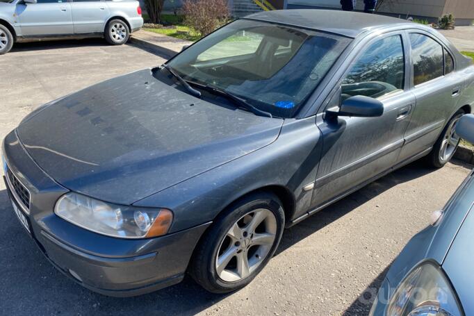 Volvo S60 1 generation [restyling] Sedan