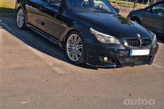 BMW 5 Series E60/E61 Touring wagon