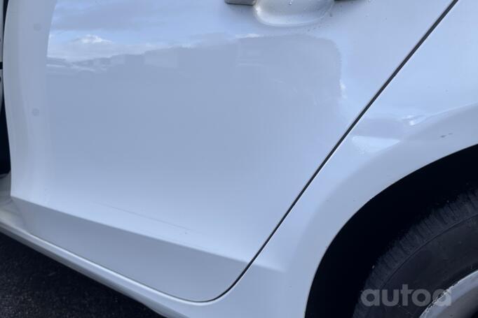 Audi A4 B8/8K Sedan 4-doors