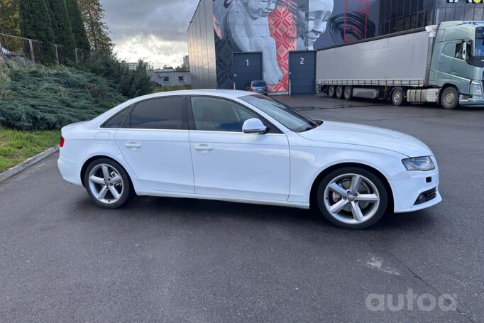 Audi A4 B8/8K Sedan 4-doors