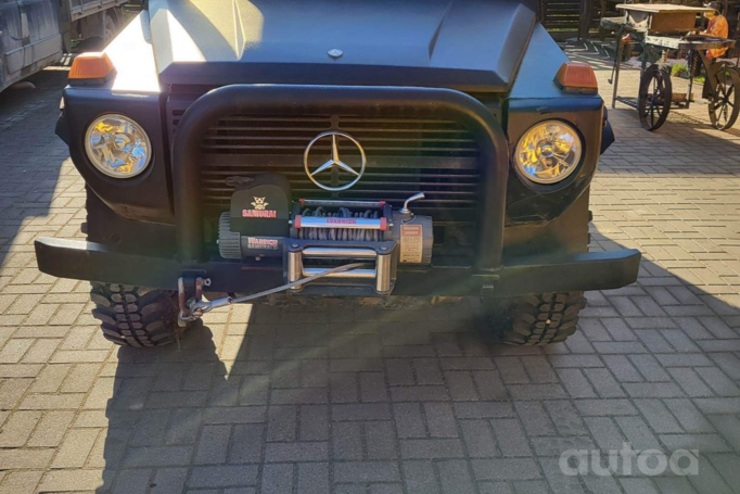 Mercedes-Benz G-Class W460 SUV 3-doors