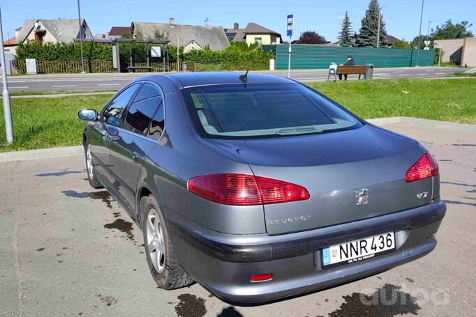 Peugeot 607
