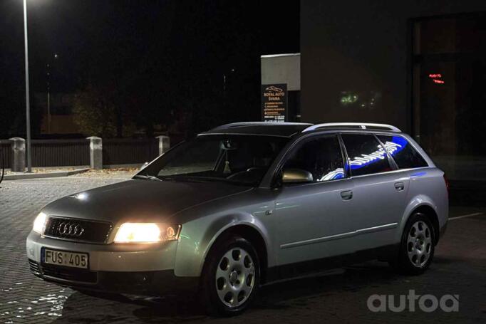 Audi A4 B6 Avant wagon 5-doors