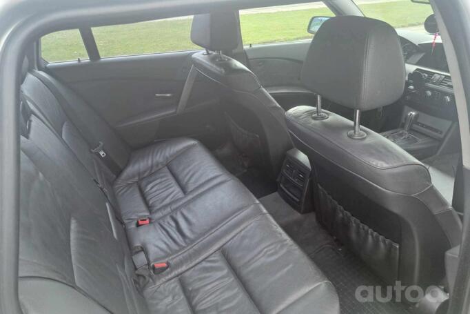 BMW 5 Series E60/E61 Touring wagon