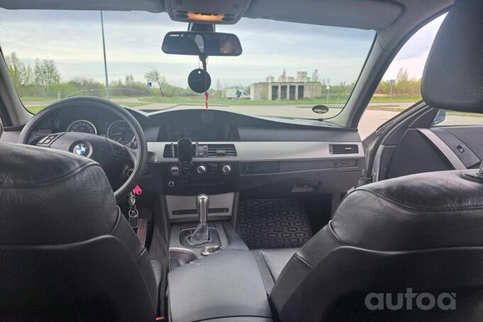 BMW 5 Series E60/E61 Touring wagon