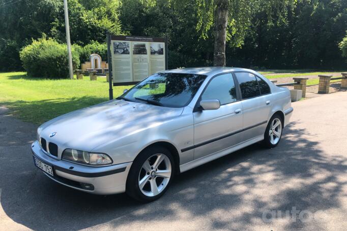 BMW 5 Series E39 Sedan 4-doors