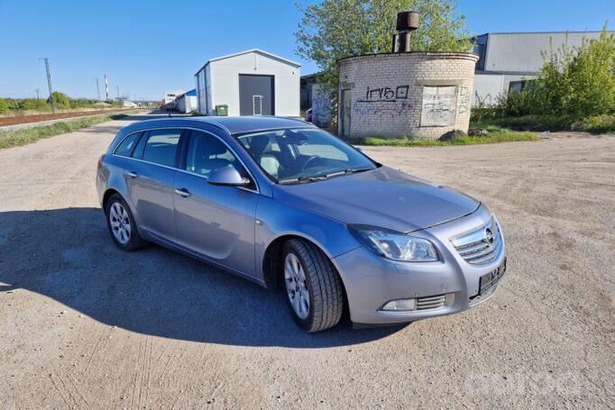 Opel Insignia A Sports Tourer wagon 5-doors