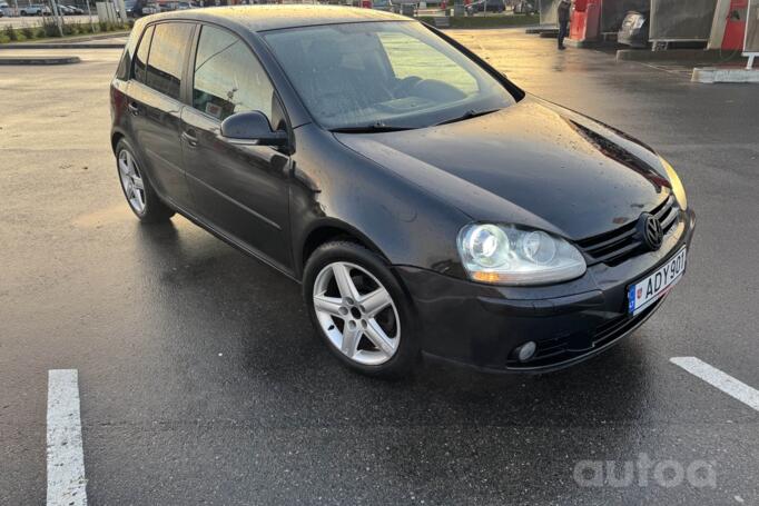 Volkswagen Golf 5 generation Hatchback 5-doors