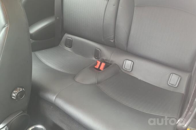 Mini Cooper R56 Hatchback