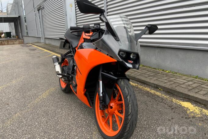 KTM RC