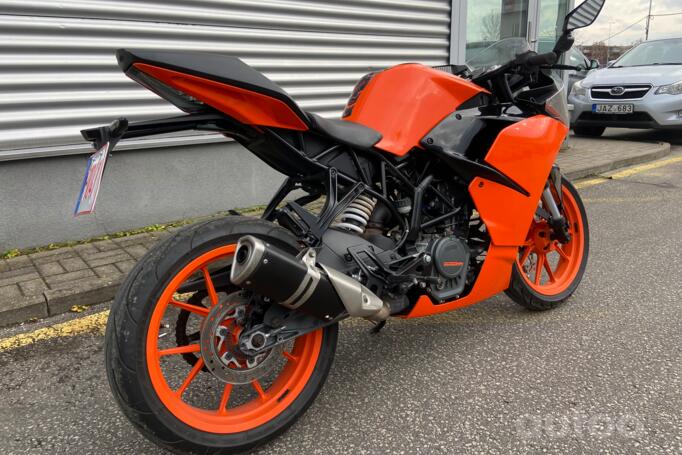 KTM RC