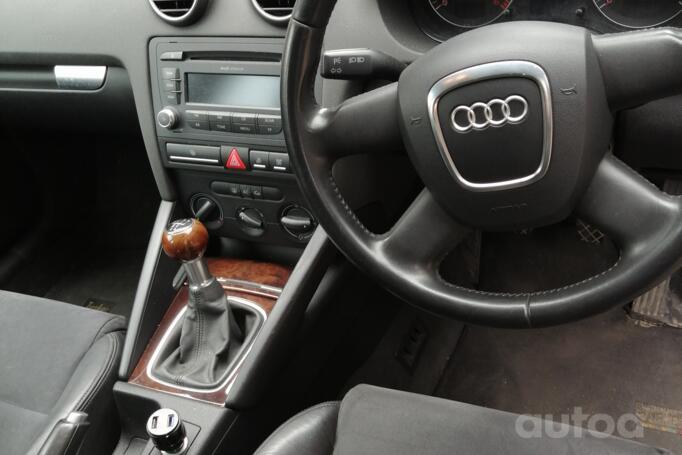 Audi A3 8P/8PA [restyling] Sportback hatchback 5-doors