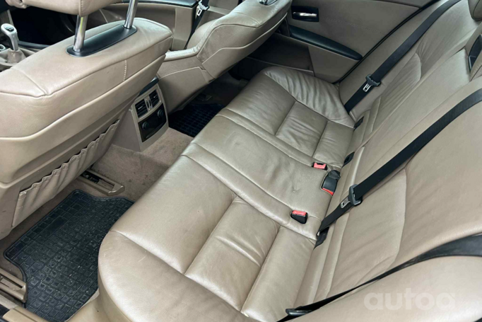 BMW 5 Series E60/E61 Touring wagon