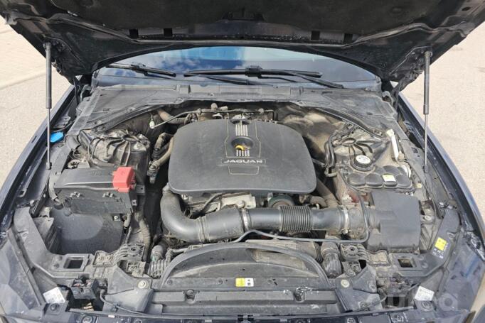 Jaguar XE 1 generation