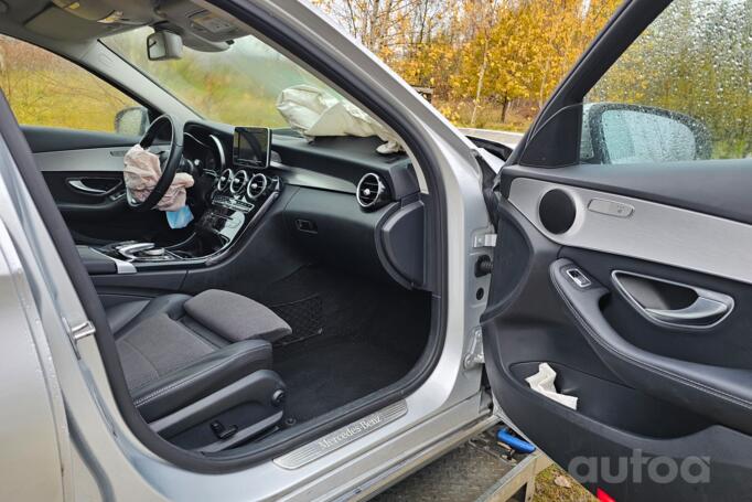Mercedes-Benz C-Class W205/S205/C205 Sedan