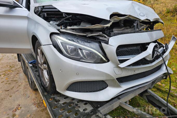 Mercedes-Benz C-Class W205/S205/C205 Sedan