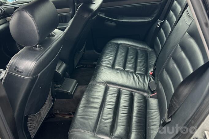 Audi A4 B6 Avant wagon 5-doors