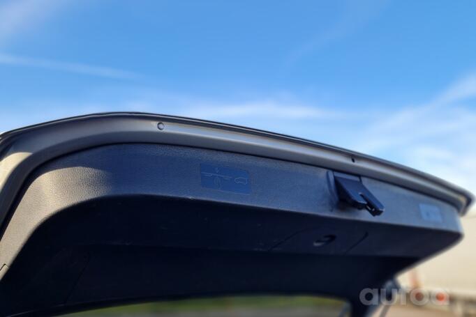 Volkswagen Golf 7 generation Variant wagon 5-doors