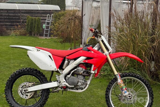 Honda CRF