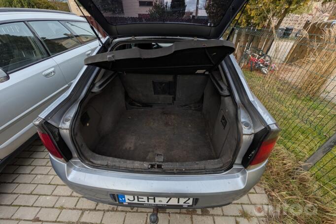 Opel Vectra C GTS hatchback