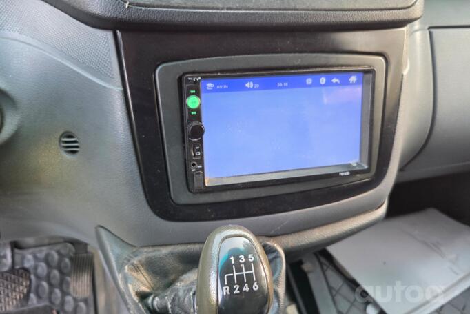 Mercedes-Benz Vito W639 Minivan 4-doors