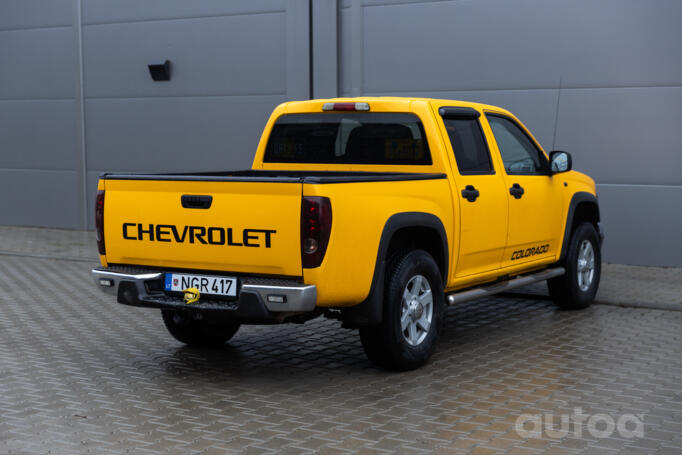 Chevrolet Colorado 1 generation Crew Cab pickup 4-doors