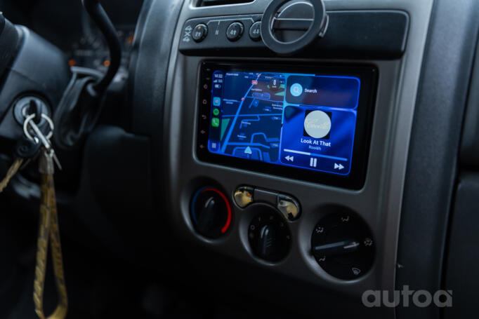 Chevrolet Colorado 1 generation Crew Cab pickup 4-doors