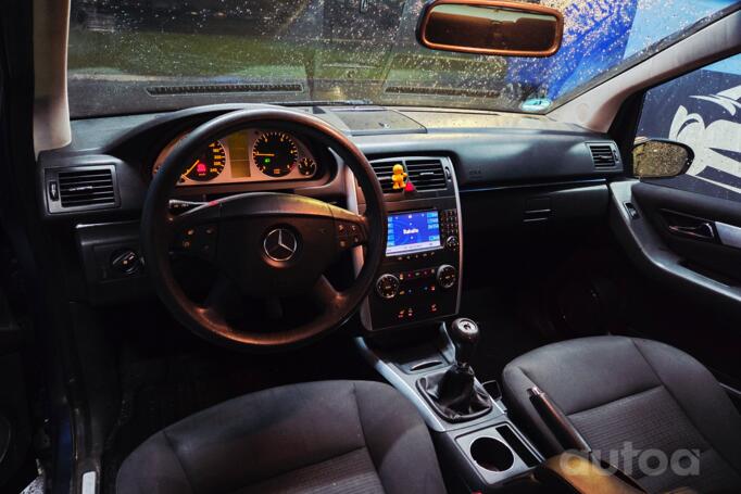 Mercedes-Benz B-Class W245 Hatchback