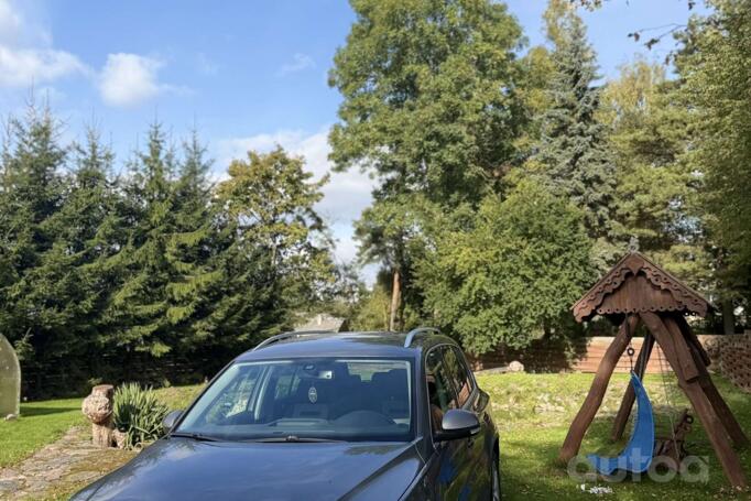 Volkswagen Tiguan 1 generation Crossover