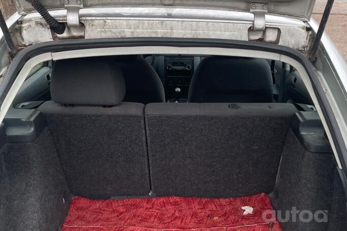 Audi 80 5 generation (B4)