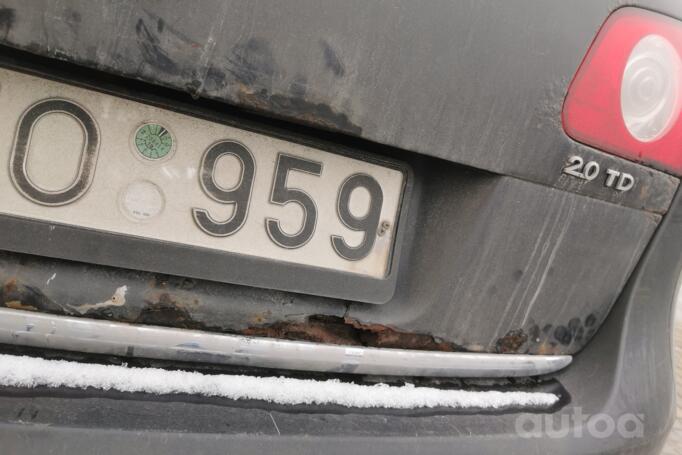 Volkswagen Passat B6 wagon 5-doors