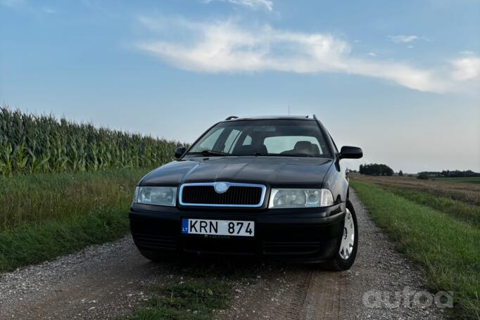 Skoda Octavia 1 generation [restyling] Combi wagon 5-doors