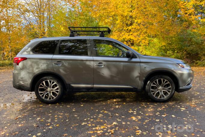 Mitsubishi Outlander 3 generation [3th restyling] Crossover