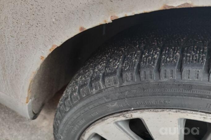 Audi A4 B6 Avant wagon 5-doors