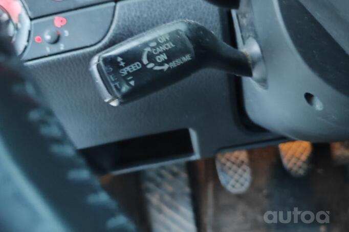 Audi A4 B6 Avant wagon 5-doors