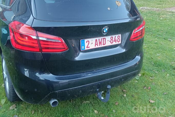 BMW 2 Series Active Tourer F45 Minivan